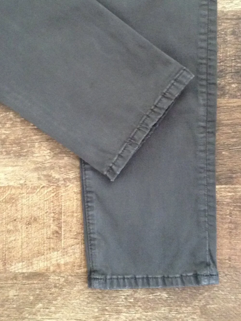 ⭐AMERICAN EAGLE FLEX SLIM JEANS in Dark Gray, size 28x32⭐